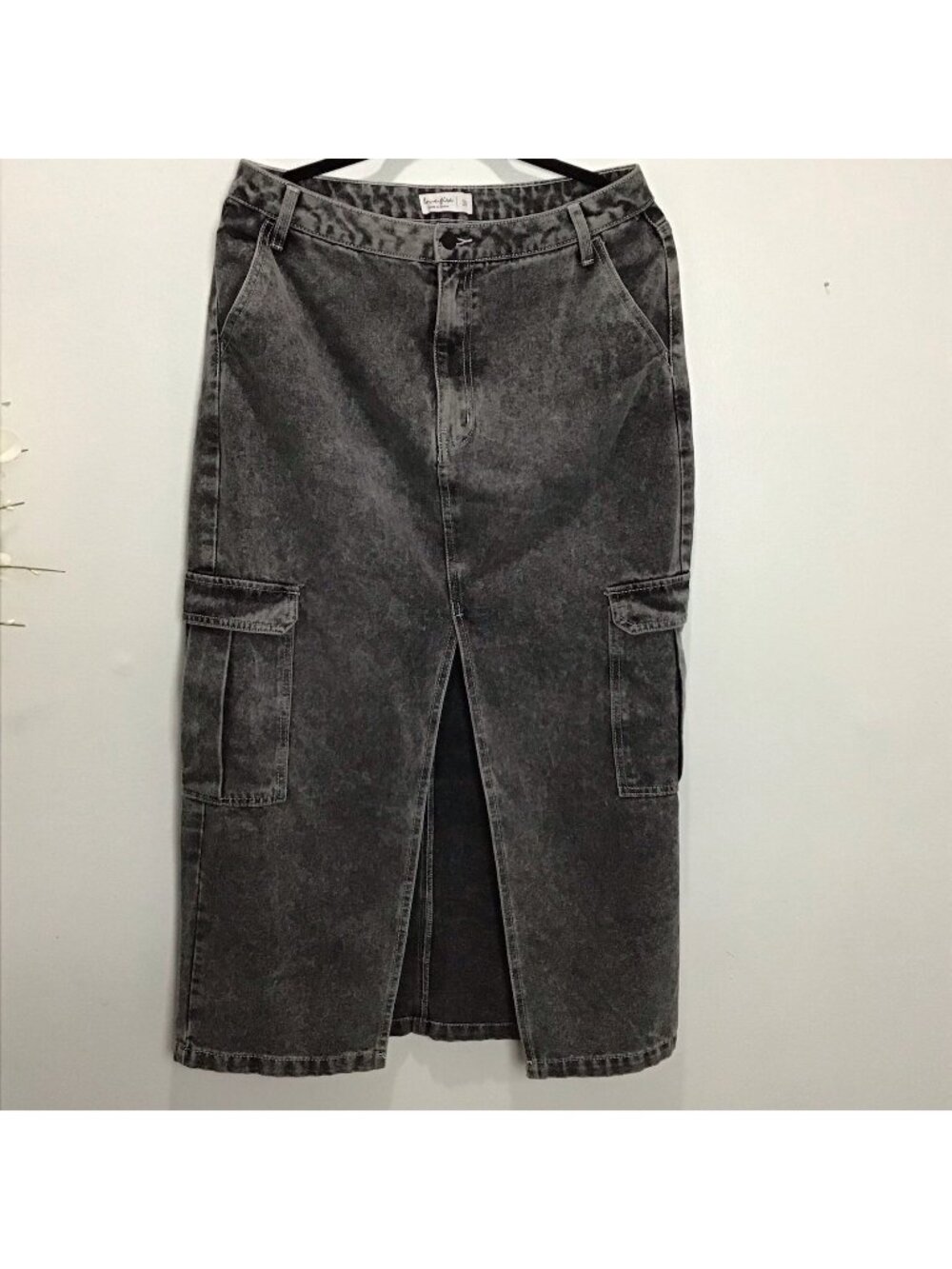 Love, Fire Juniors Size 13 Gray Acid Wash Denim Cargo Maxi Skirt Front Slit